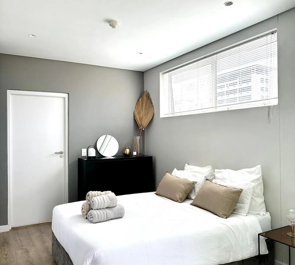 Central Bree Street City Apartment Κέιπ Τάουν